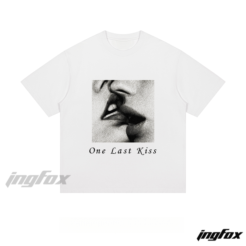 Romantic “One Last Kiss” - Loose Fit Short Sleeve T-Shirt