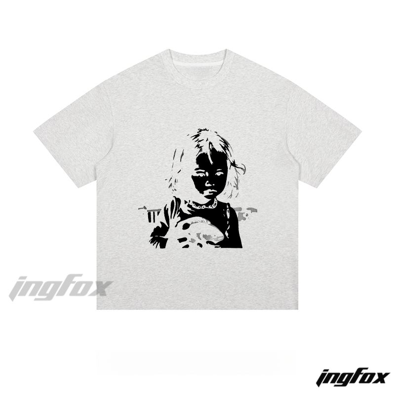 Artistic Child Silhouette Graphic - Loose Fit Short Sleeve T-Shirt