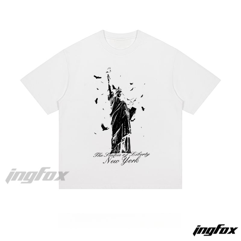 Statue of Liberty Grunge Tee - Loose Fit Short Sleeve T - Shirt