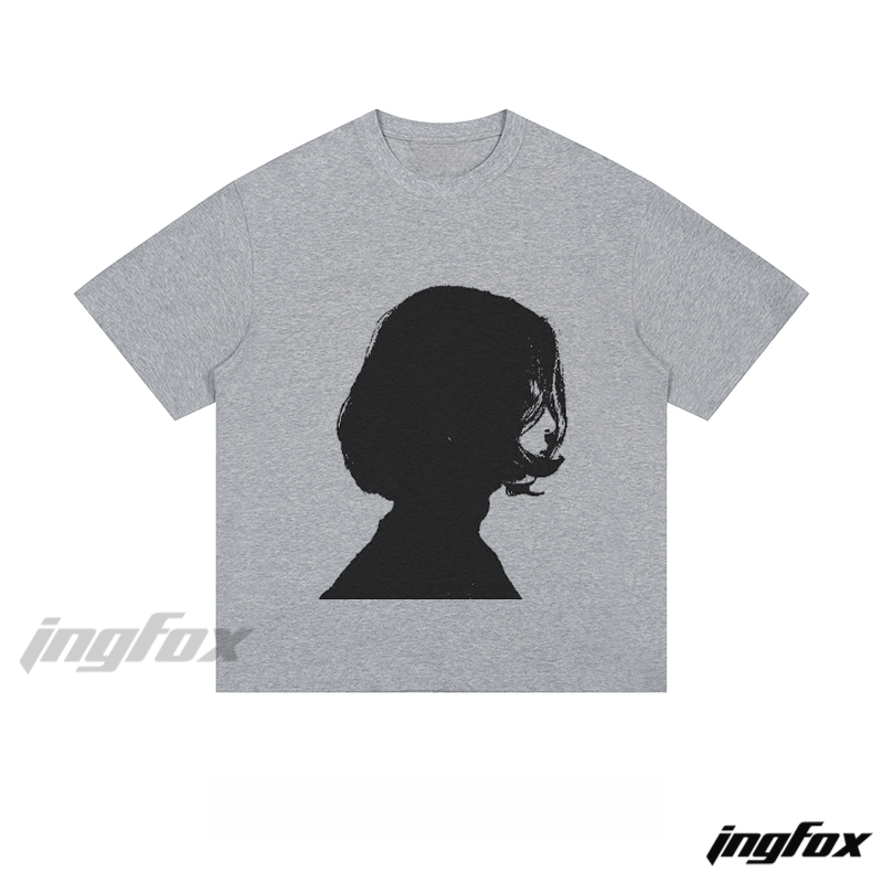 Short - Haired Silhouette - Loose Fit Short Sleeve T - Shirt