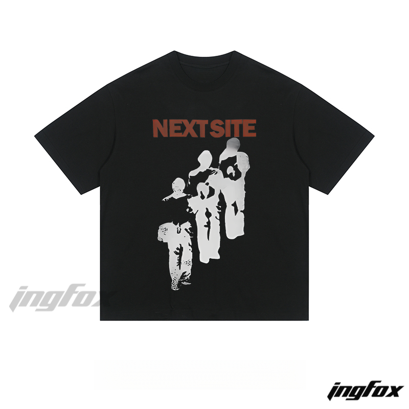 Silhouette Crew - Loose Fit Short Sleeve T - Shirt