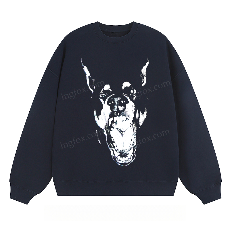 Doberman Graphic - Classic Unisex Fit Crewneck Sweatshirt