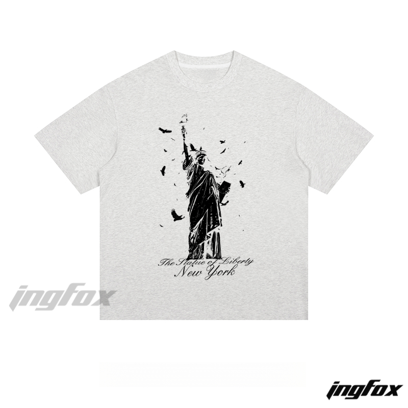 Statue of Liberty Grunge Tee - Loose Fit Short Sleeve T - Shirt