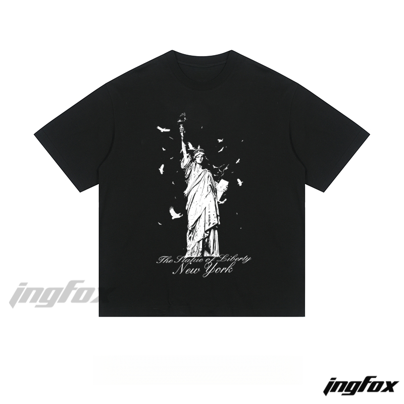Statue of Liberty Grunge Tee - Loose Fit Short Sleeve T - Shirt