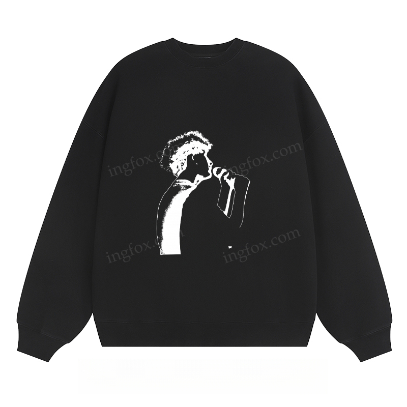 Singer Portrait - Classic Unisex Fit Crewneck Sweatshirt