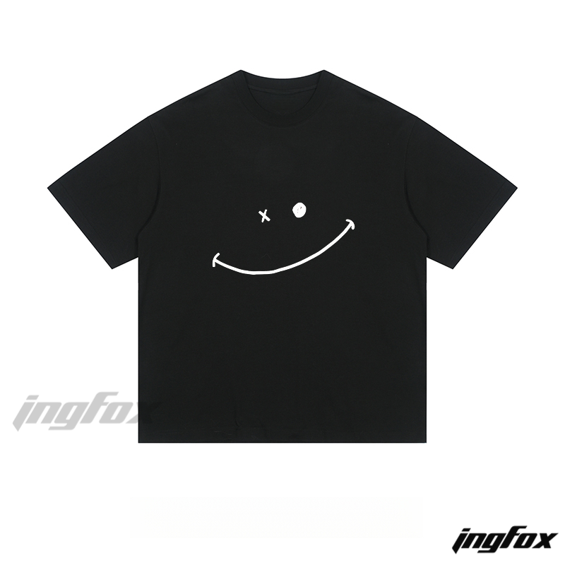 Minimalist Smile - Loose Fit Short Sleeve T-Shirt